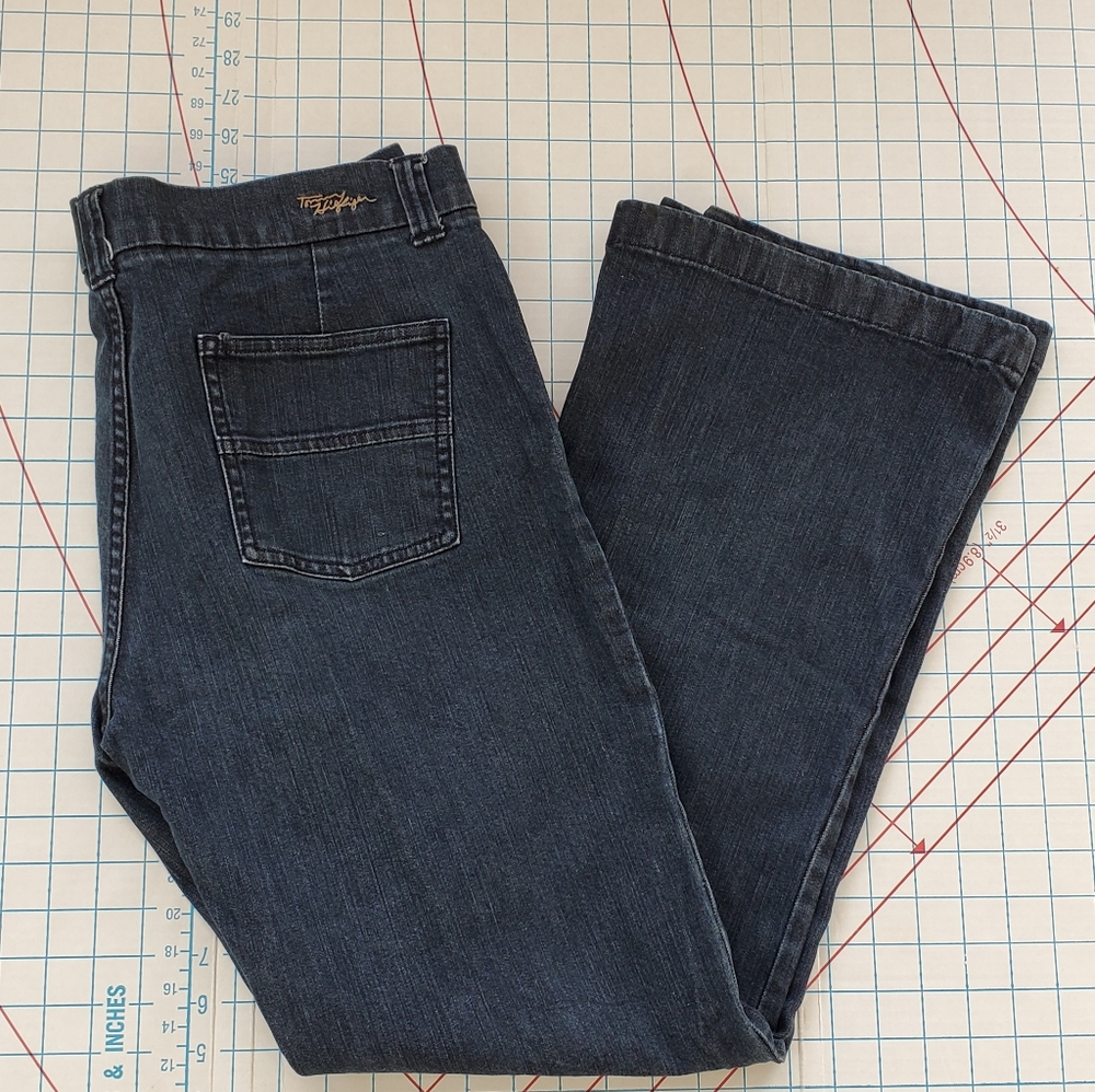 Tommy Hilfiger Straight Women's 31 Jeans 33 x 31.5